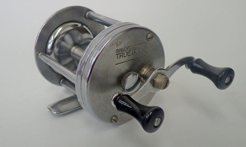 美品　シェイクスピア ダイレクトリール　TRUE-BLUE 1956 美品 シェイクスピア ダイレクトリール TRUE-BLUE 1956 - メルカリ