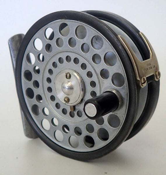 R812 HARDY FEATHERWEIGHT 2スクリューラインガード