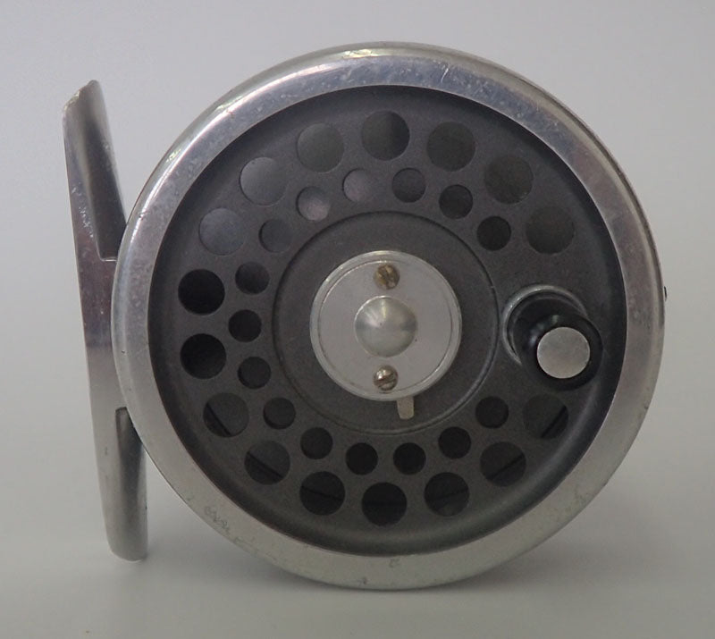 R822 HARDY MARQUIS 2/3