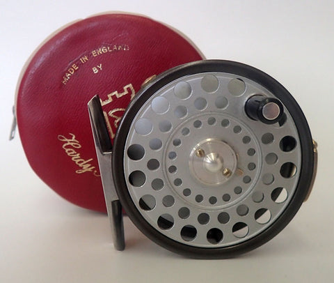 R830 HARDY FEATHERWEIGHT