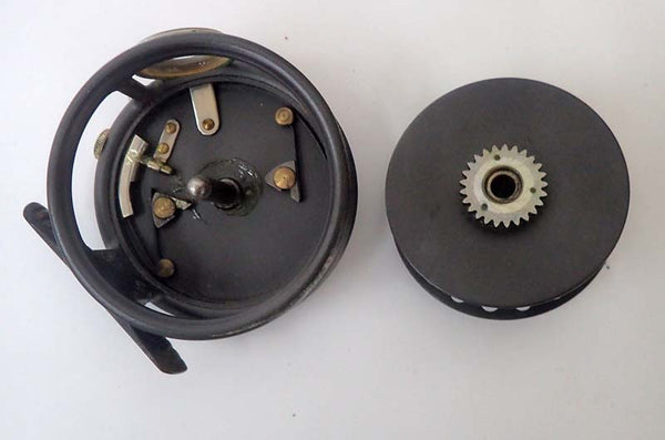 R834 HARDY St.GEORGE 3 エナメル　箱付き